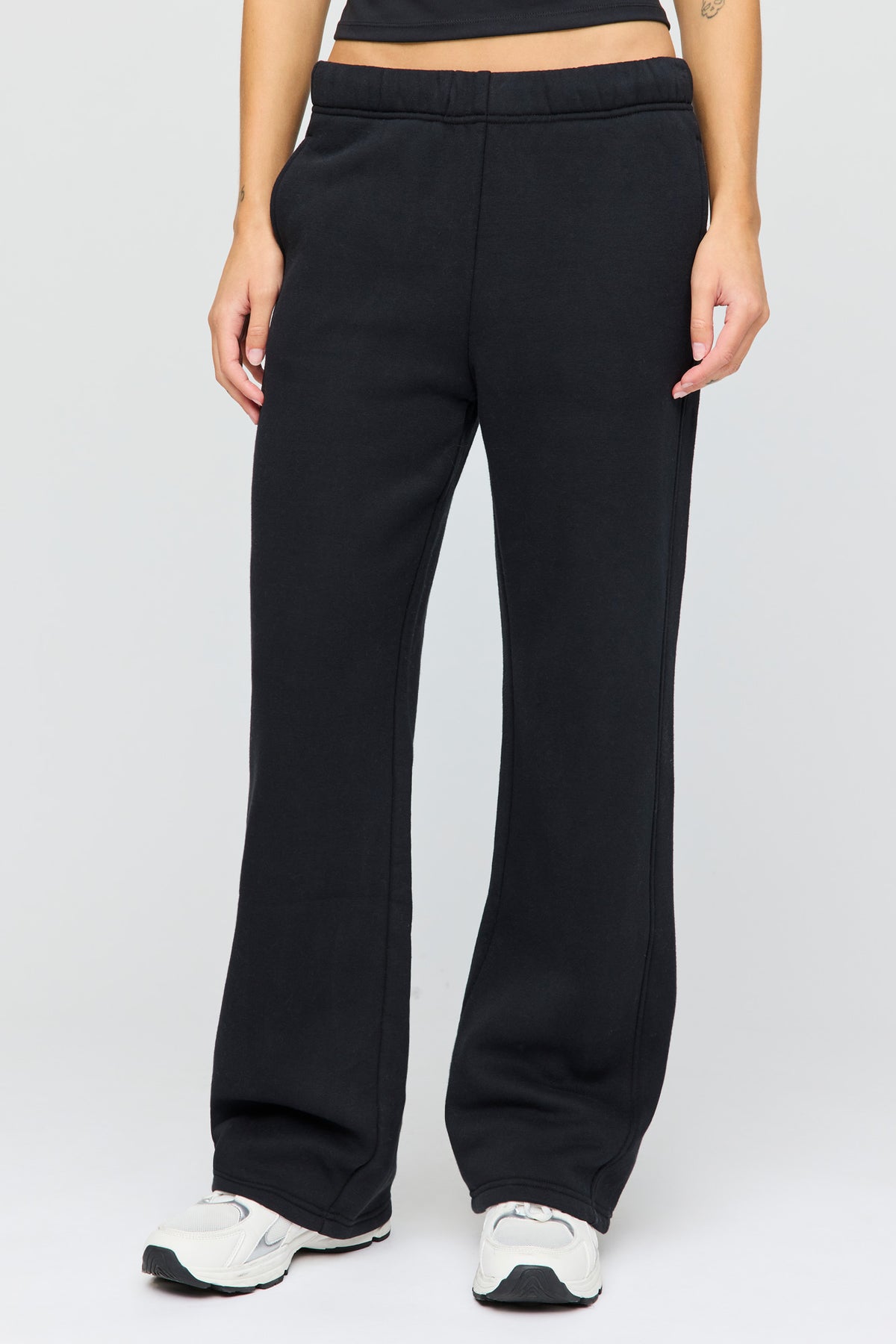 Vue alternative 6. Pantalon d'entraînement à jambe droite en molleton de luxe