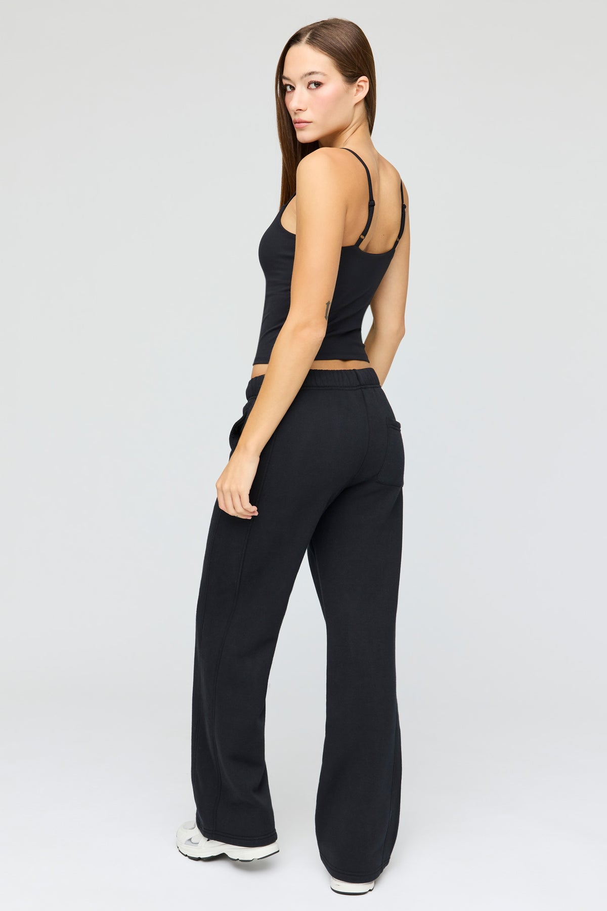 Vue alternative 7. Pantalon d'entraînement à jambe droite en molleton de luxe