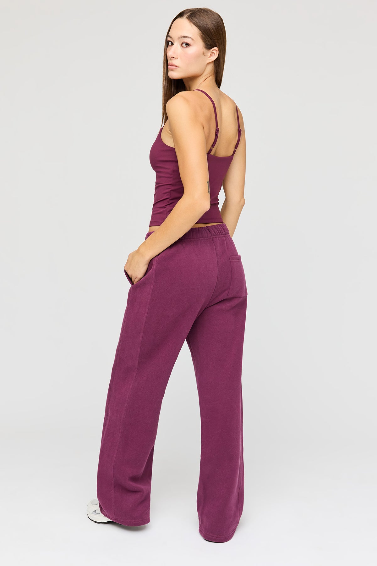 Vue alternative 3. Pantalon d'entraînement à jambe droite en molleton de luxe