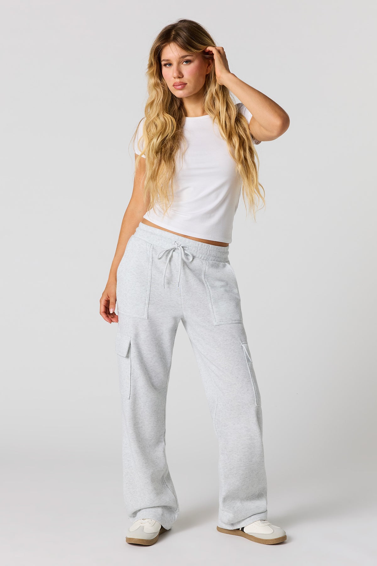 Pantalon d'entraînement cargo en molleton