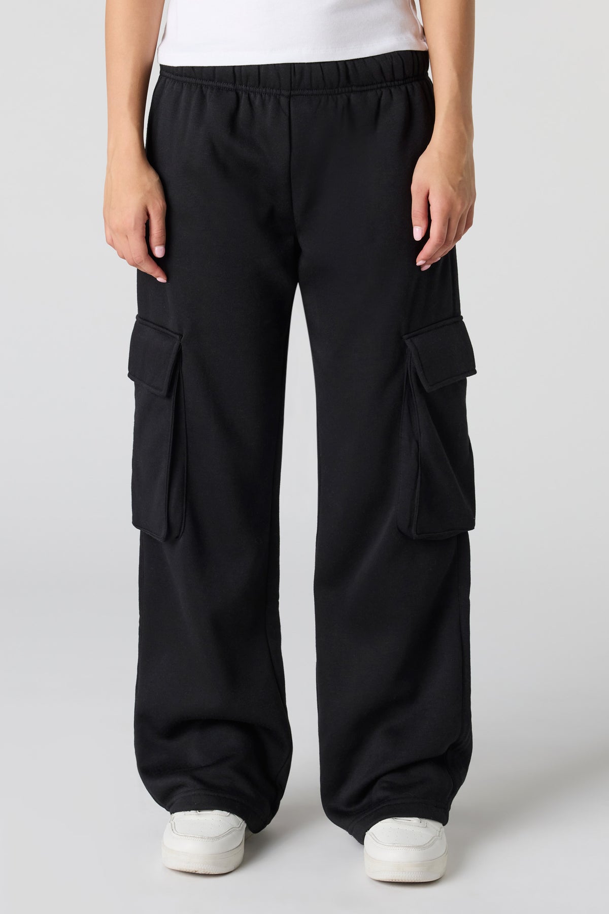 Vue alternative 5. Pantalon d'entraînement cargo à jambe large en molleton