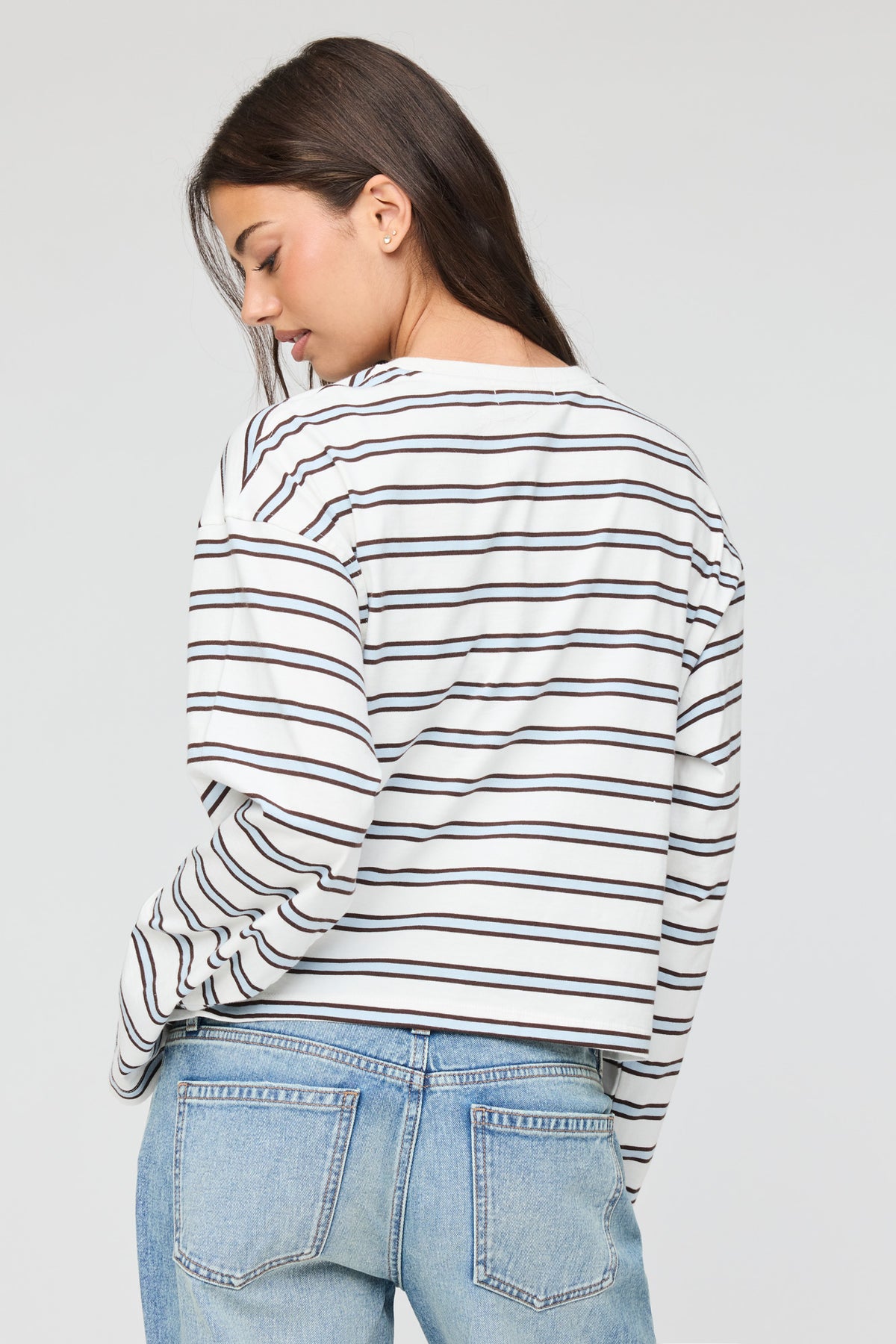 Alt View 2. Boxy Striped Long Sleeve Top - Cream