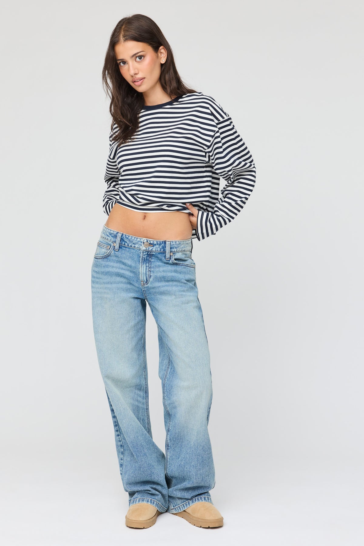Alt View 3. Boxy Striped Long Sleeve Top - Royal Blue