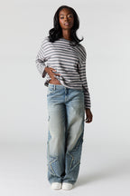 Jean super baggy London à taille basse avec motif brodé