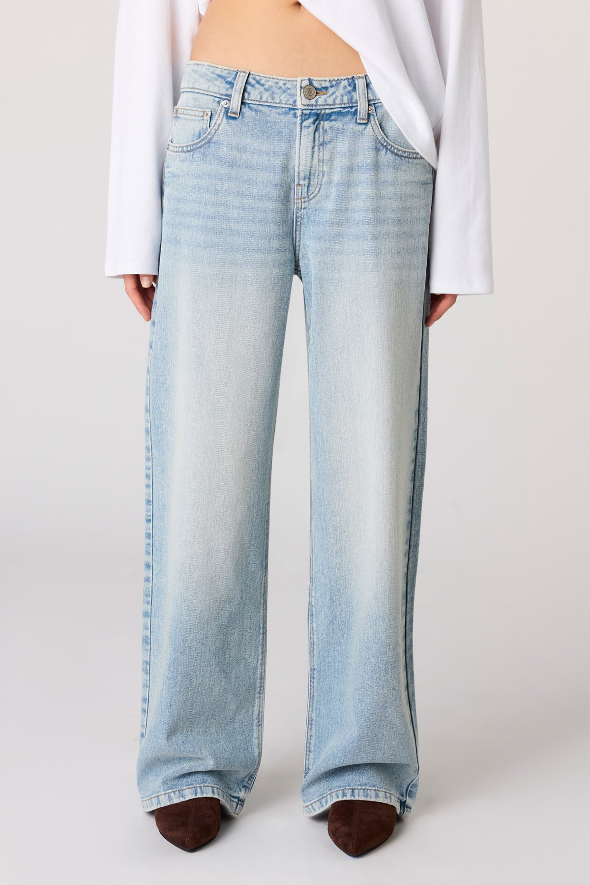 Vue alternative 2. Jean baggy imprimé à taille basse