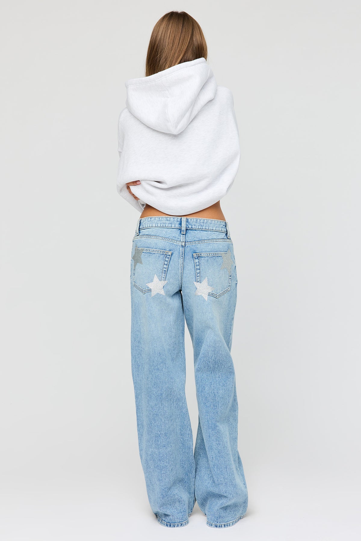 Alt View 4. London Low Rise Graphic Super Baggy Jean - Medium Blue