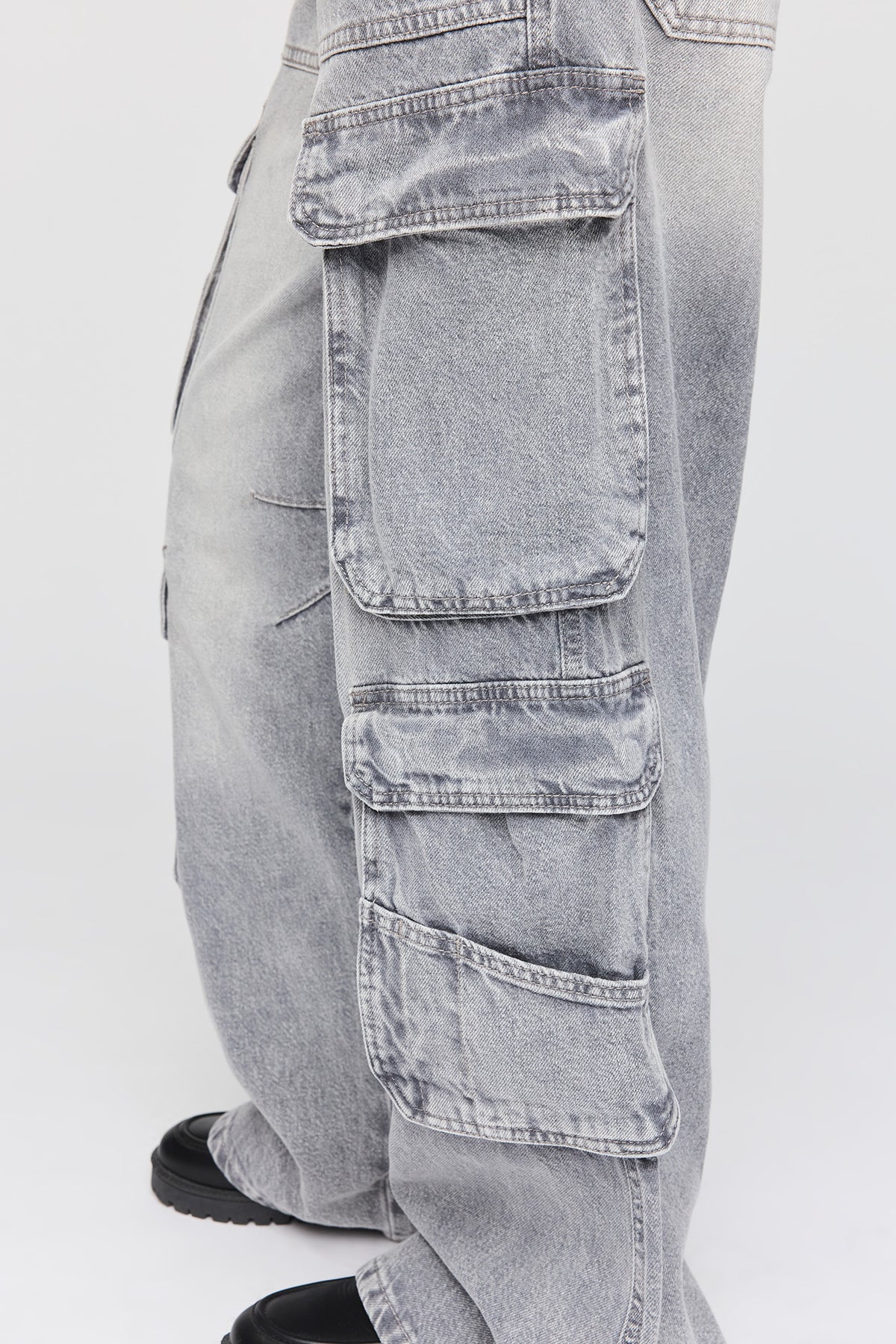 Alt View 4. Low Rise Cargo Jean - Charcoal