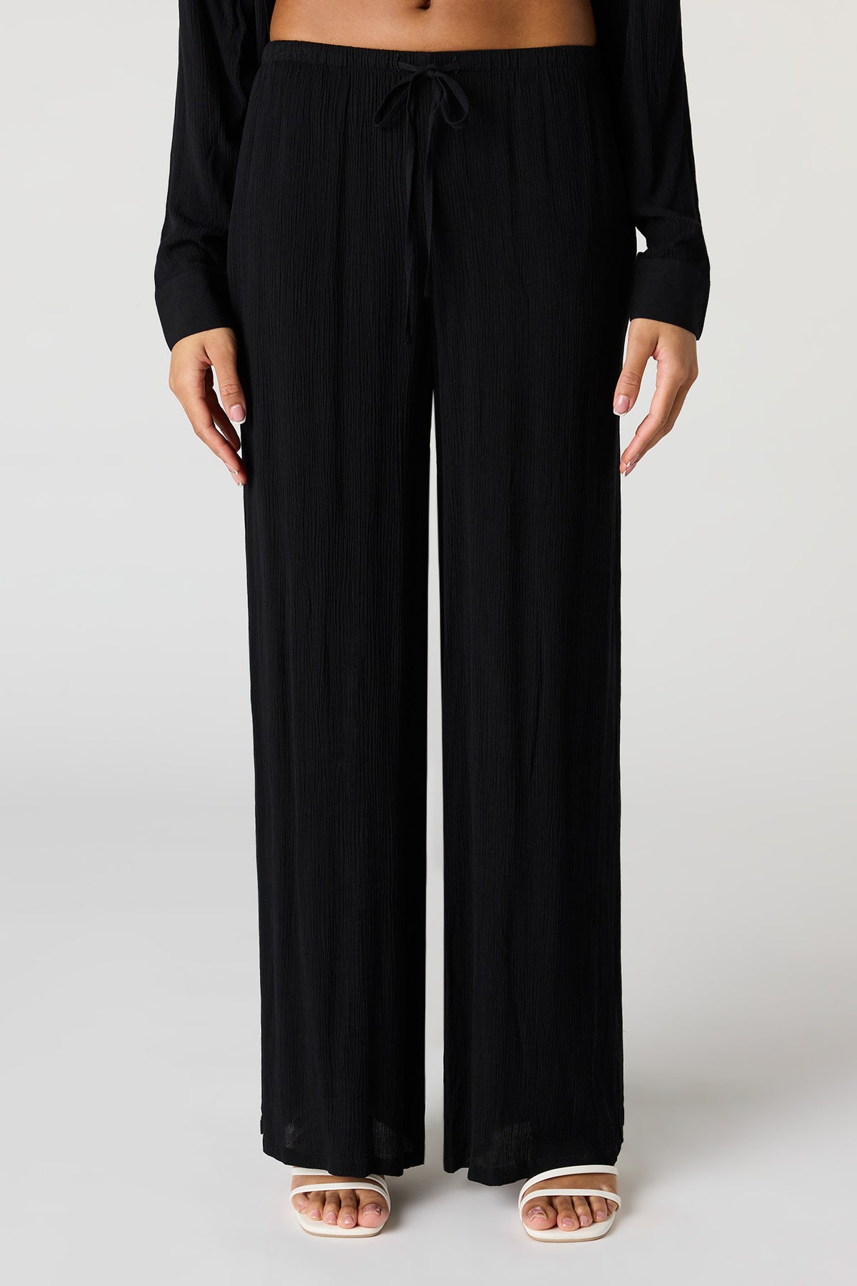 Vue alternative 2. Pantalon fluide à jambe large
