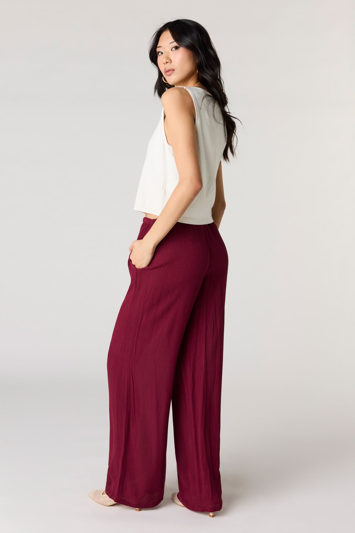 Vue alternative 3. Pantalon fluide à jambe large