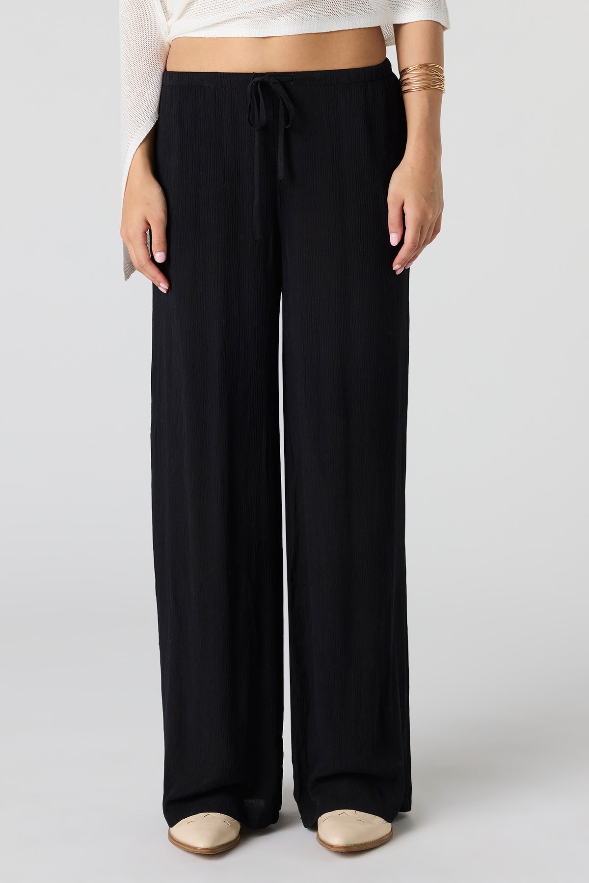 Vue alternative 2. Pantalon fluide à taille coulissante et jambe large