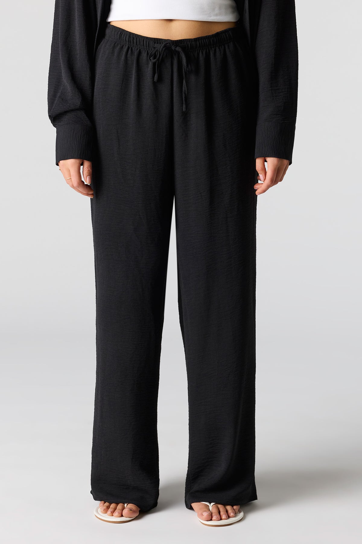 Vue alternative 2. Pantalon fluide à jambe large