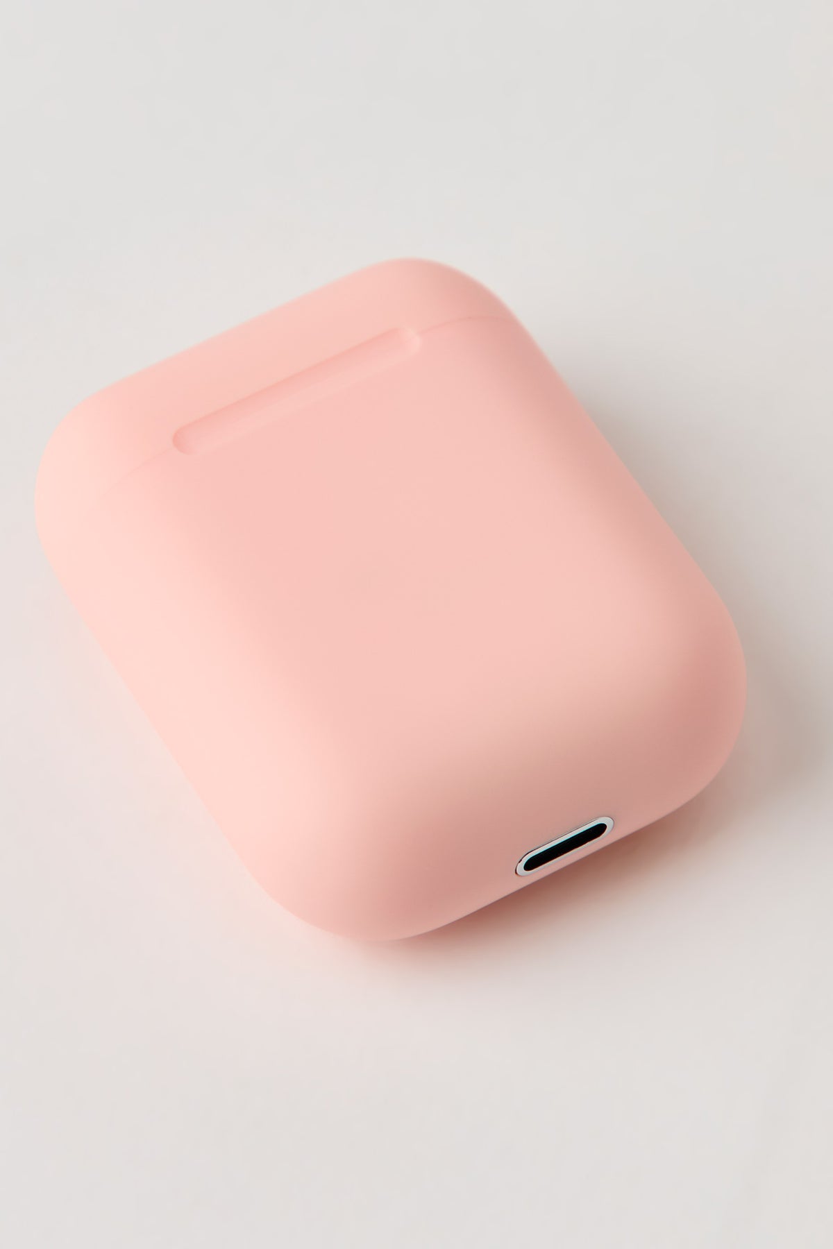 Vue alternative 3. Écouteurs Bluetooth sans fil et étui de charge