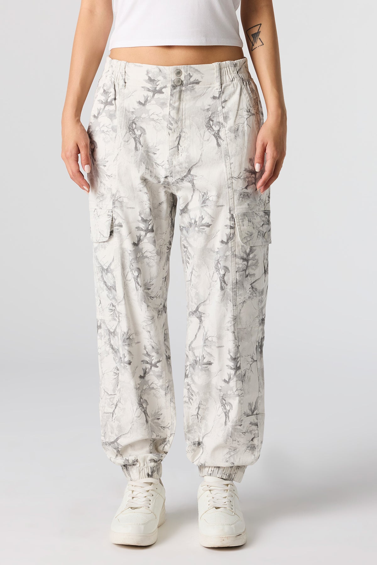 Vue alternative 2. Jogger cargo