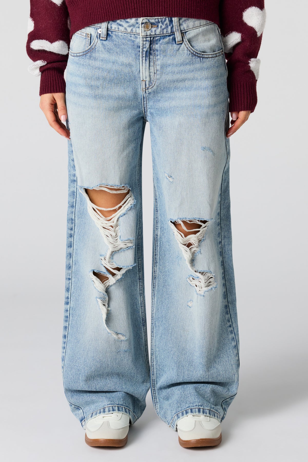 Vue alternative 2. Jean baggy déchiré délavé pâle à taille basse