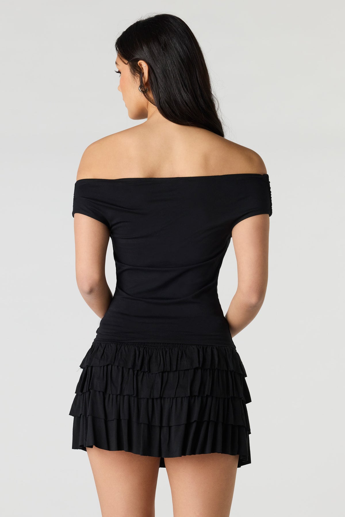 Vue alternative 2. Minijupe-short volantée