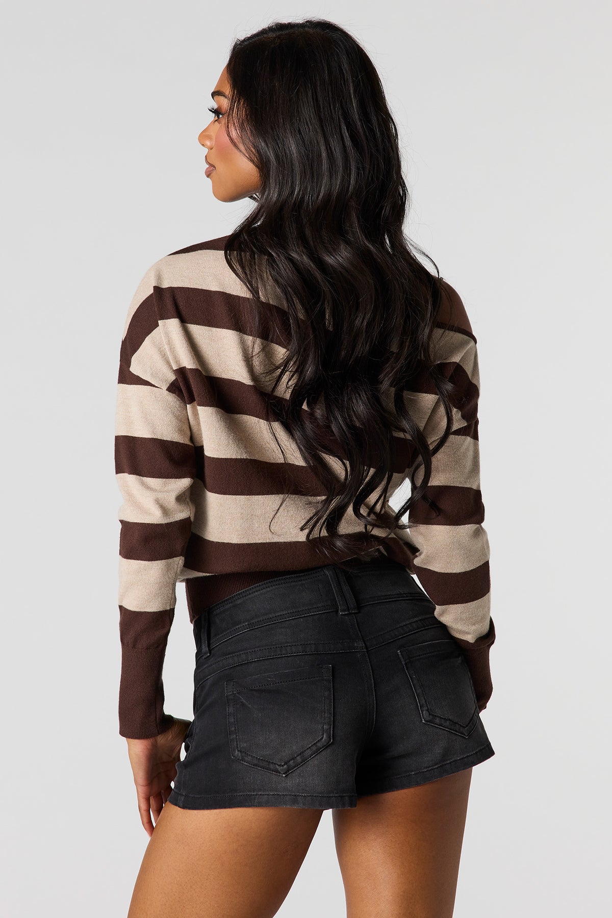 Vue alternative 2. Microshort à taille basse