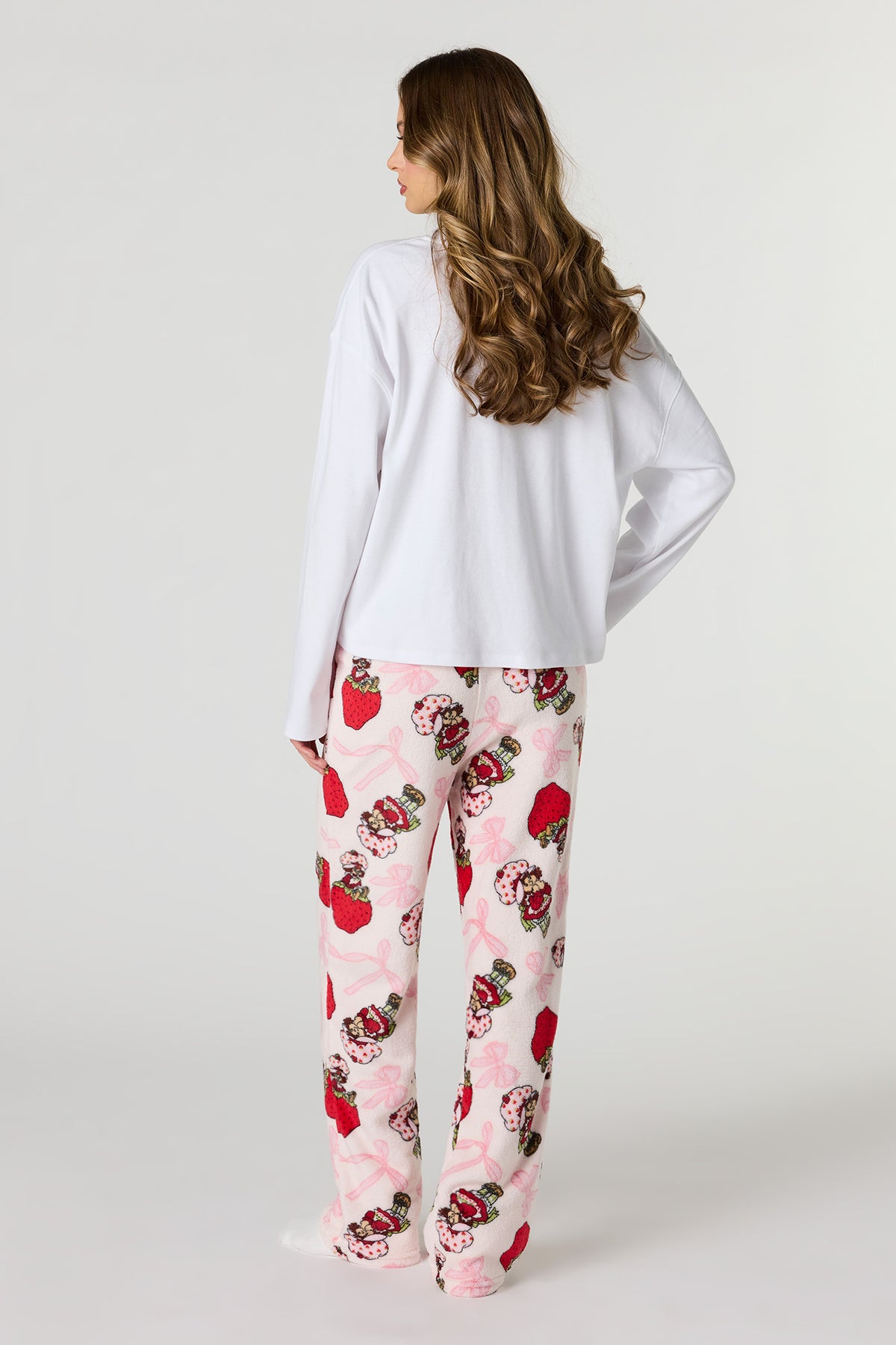 Vue alternative 3. Pantalon de pyjama en peluche à imprimé Strawberry Shortcake