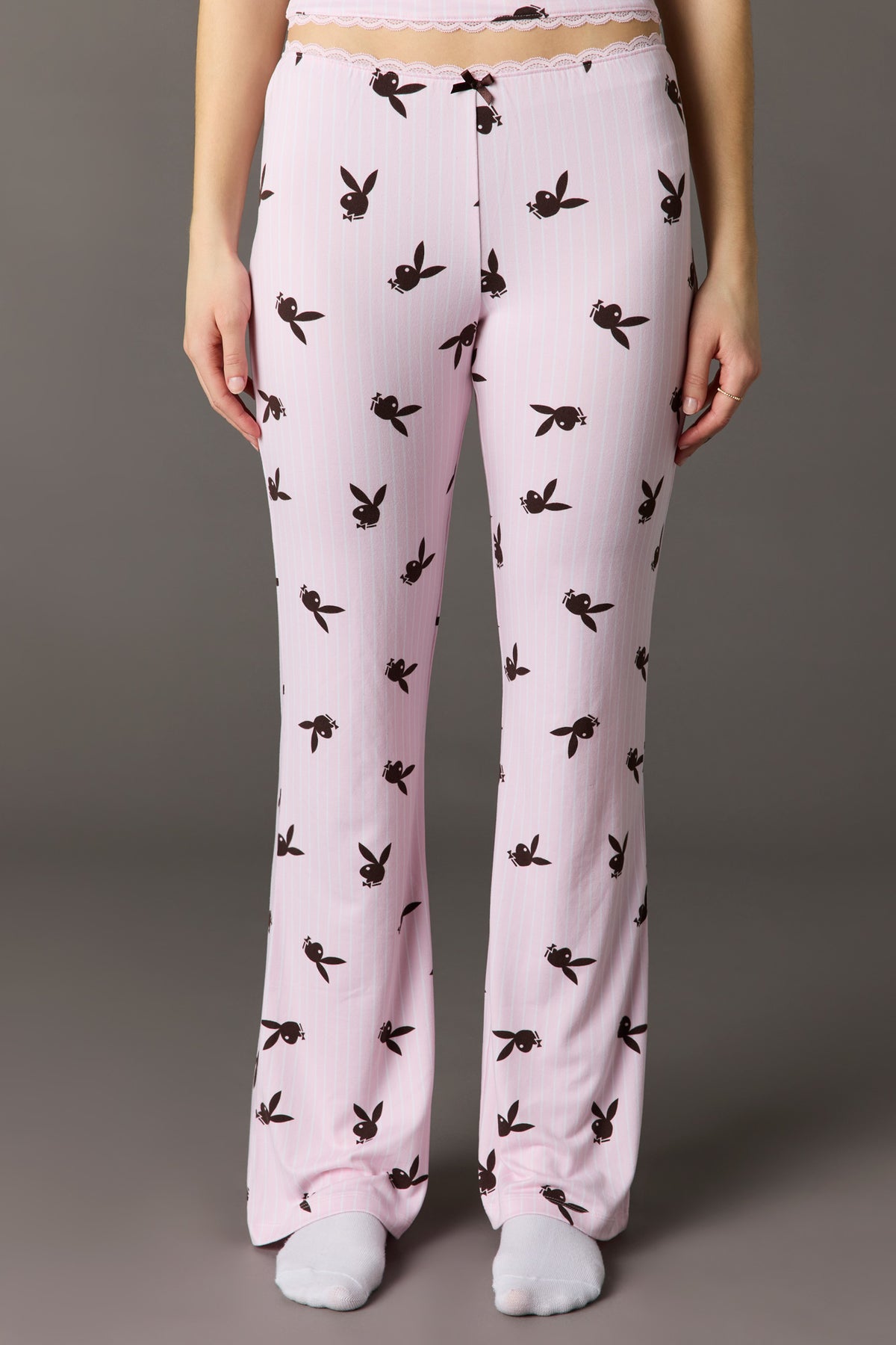 Alt View 3. Playboy Lace Trim T-Shirt & Pant Pajama Set - Pink