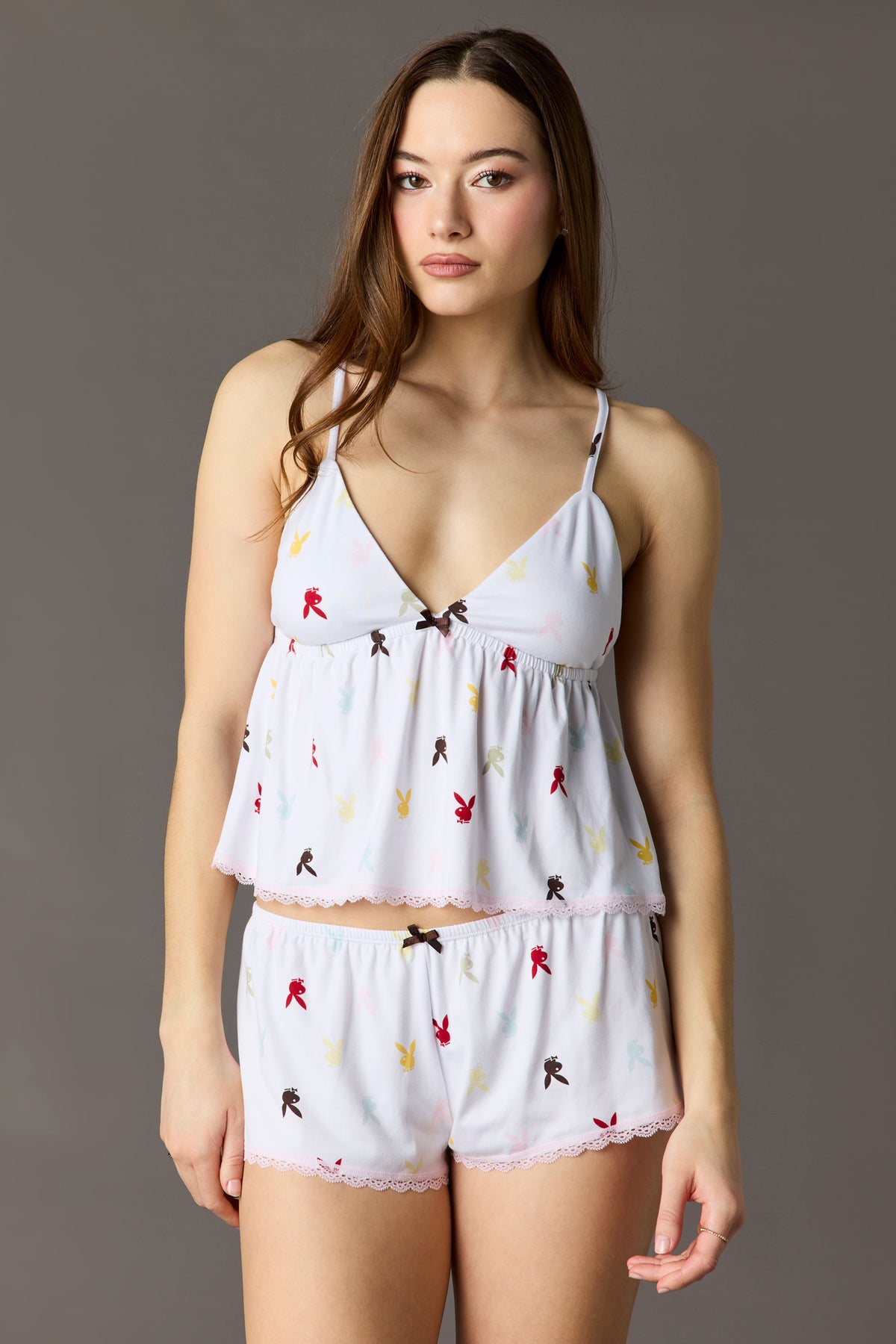 Ensemble pyjama avec débardeur de style nuisette à imprimé Playboy et short