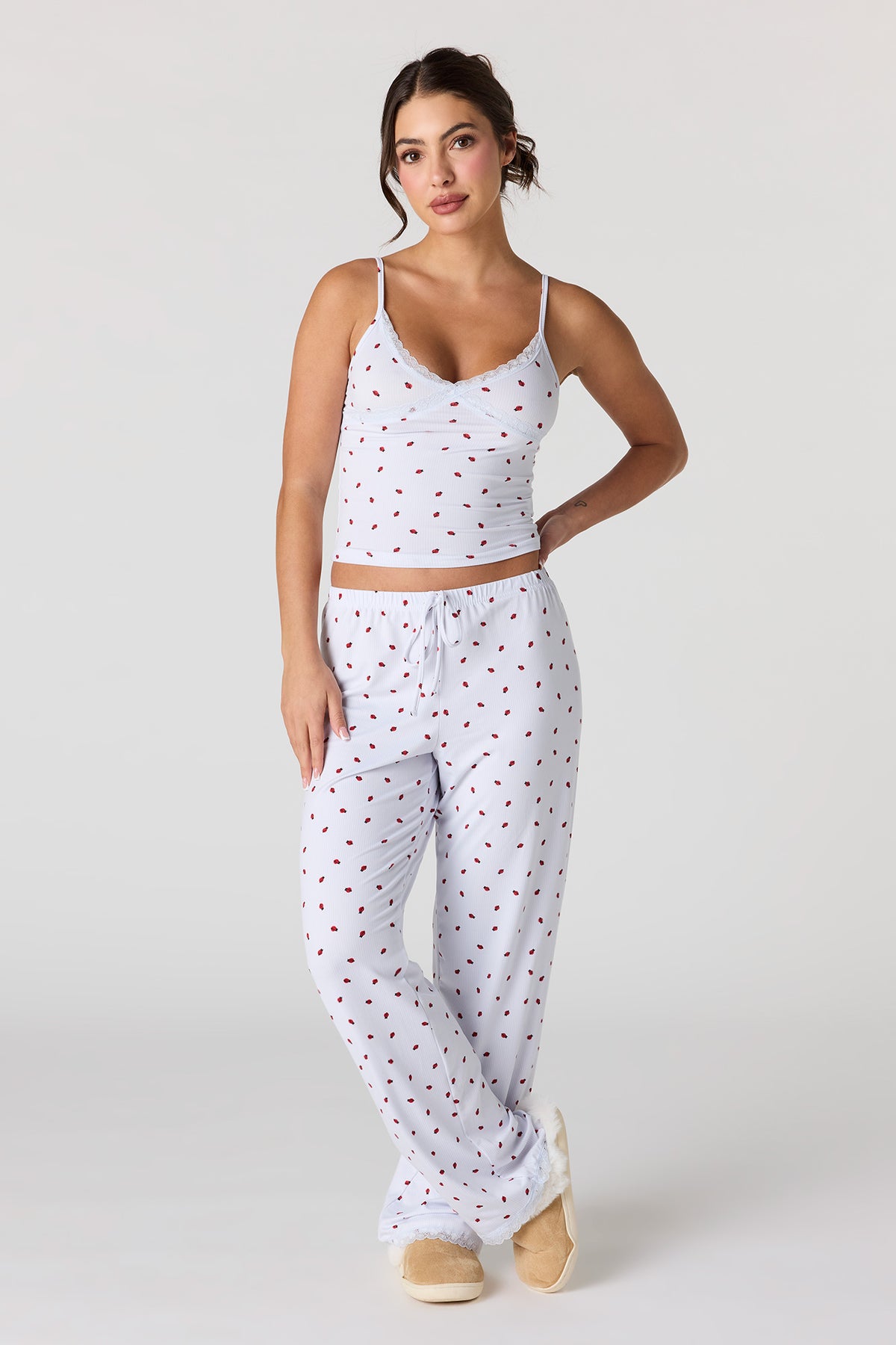 Ensemble pyjama avec débardeur côtelé à liséré de dentelle et pantalon