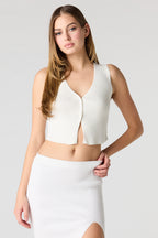 Gilet en tricot côtelé boutonné à l'avant