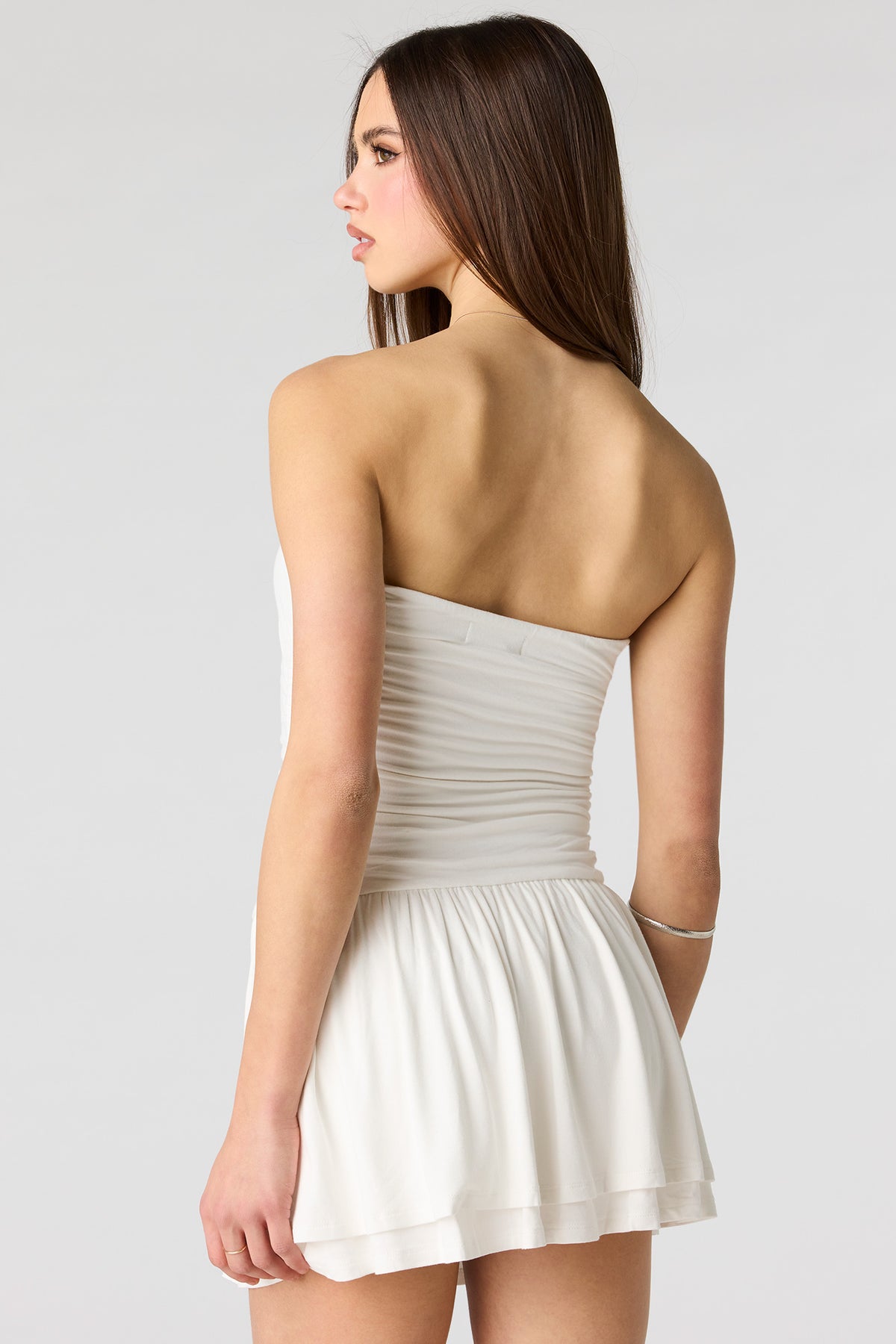 Vue alternative 2. Robe combi-short tubulaire volantée