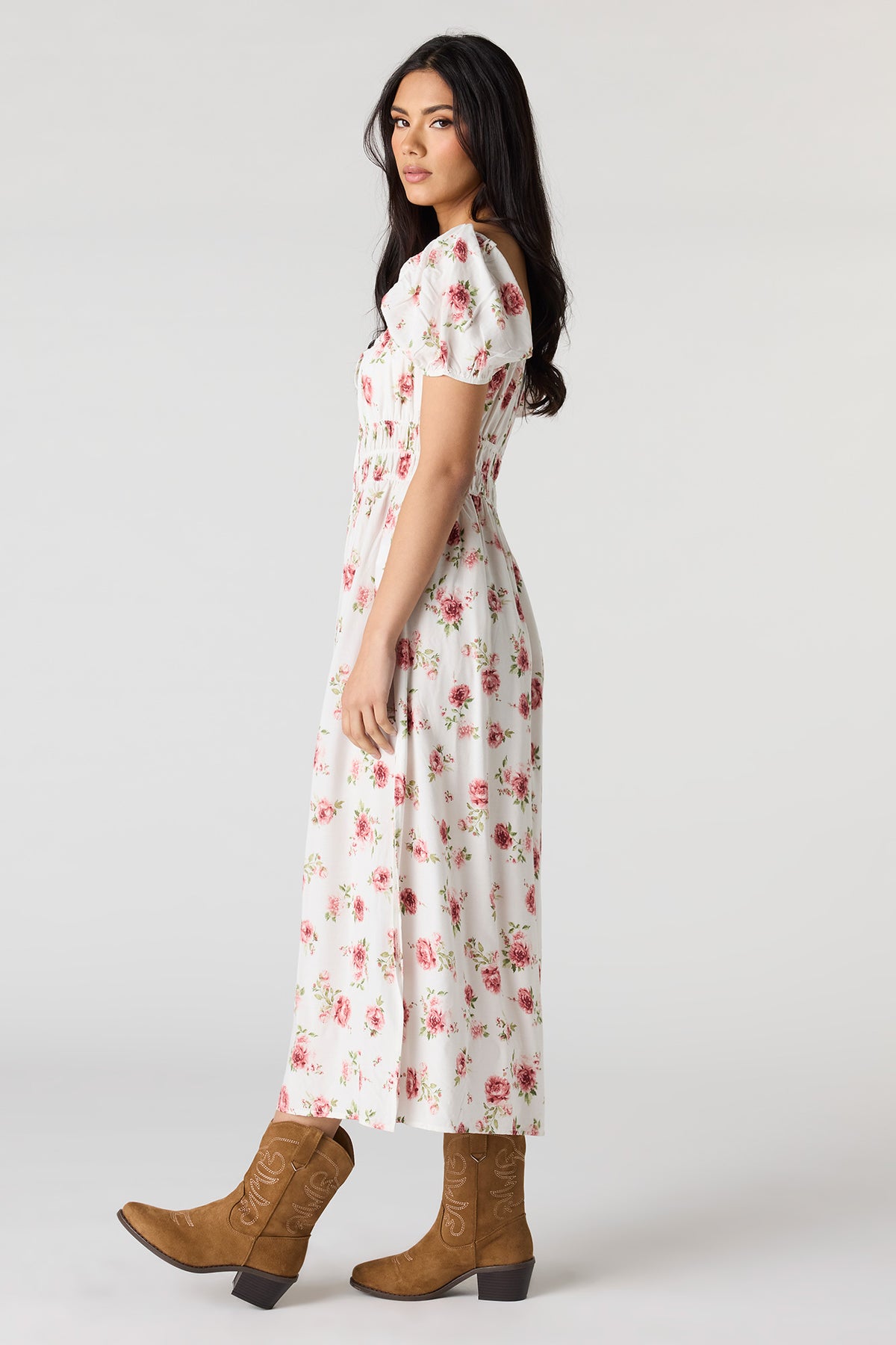 Alt View 2. Floral Puff Sleeve Midi Dress - White