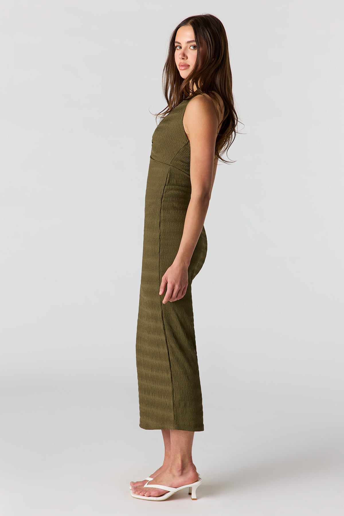 Vue alternative 2. Robe midi bain-de-soleil en tricot texturé