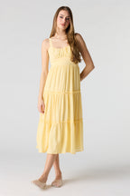 Robe midi volantée avec attache