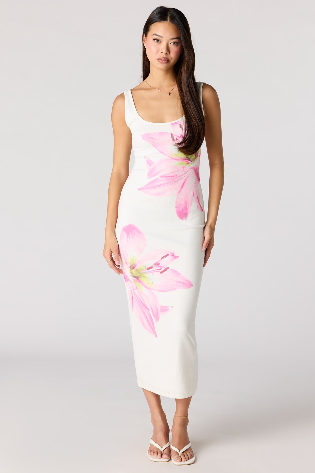 Ribbed Scoop Neck Bodycon Midi Dress – Urban Planet