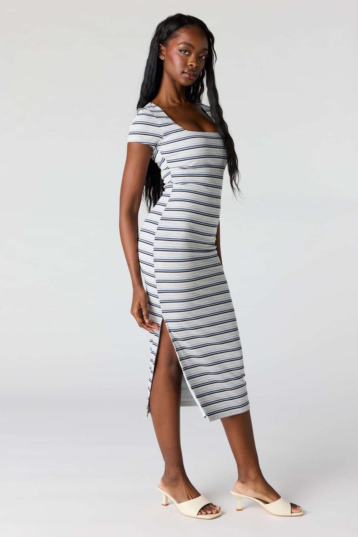 Alt View 2. Ribbed Square Neck Bodycon Midi Dress - Navy