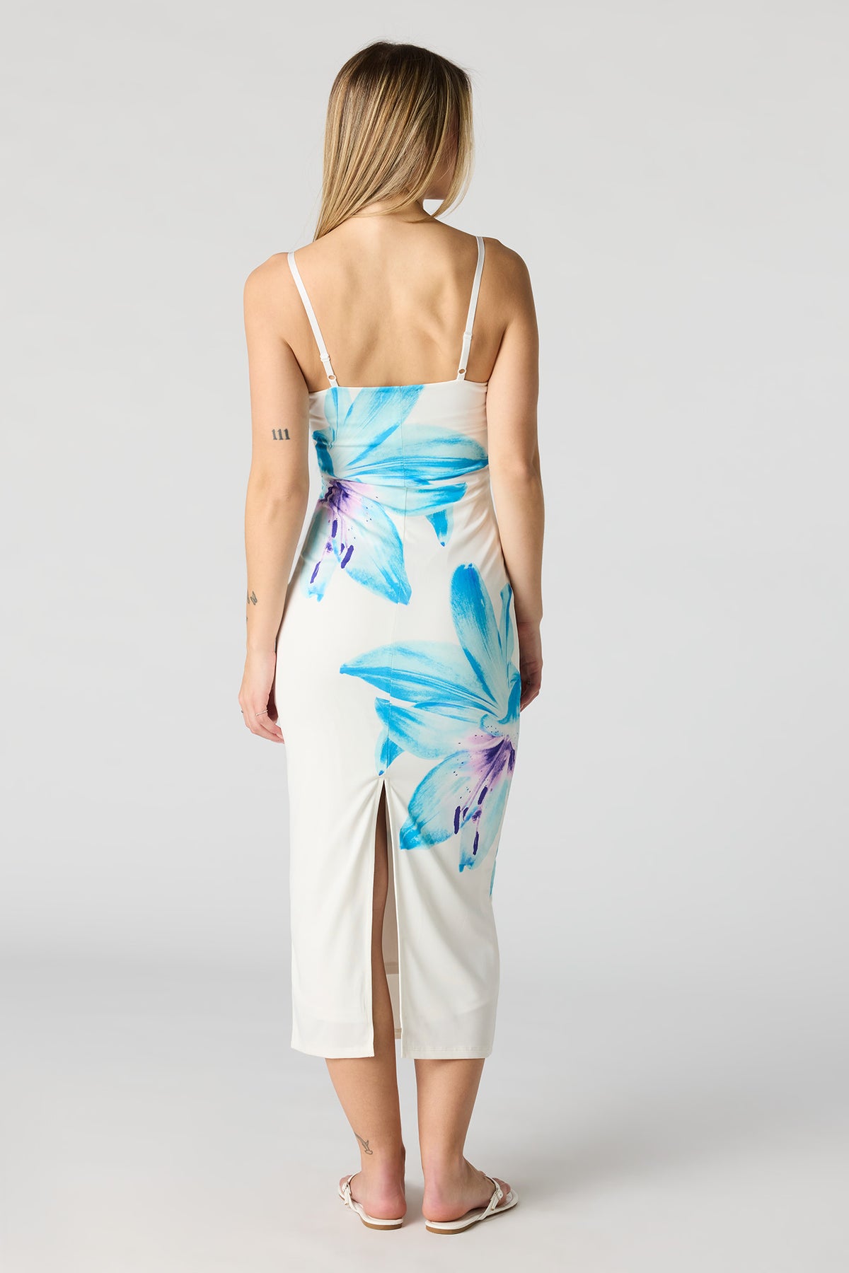 Vue alternative 3. Robe midi moulante sans soutien-gorge intégré