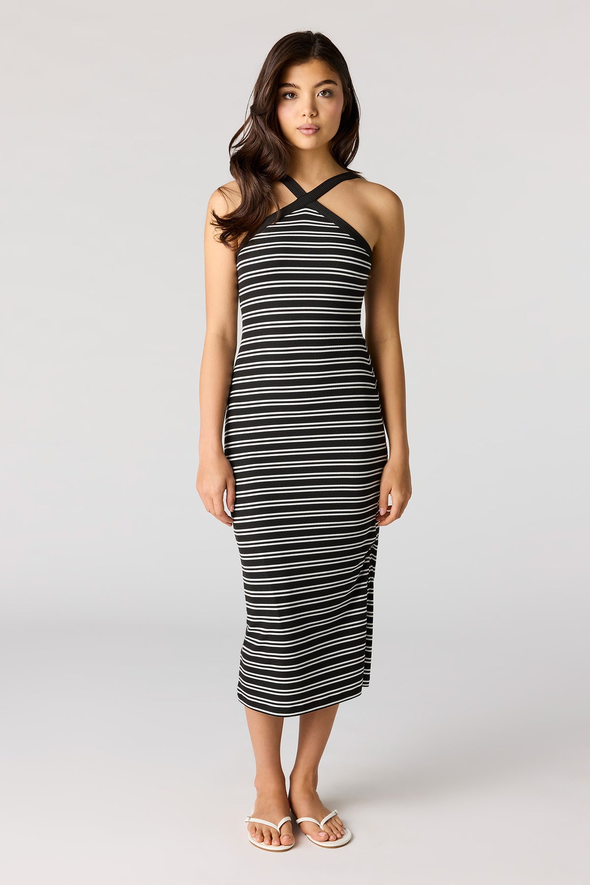 Robe midi bain-de-soleil côtelée rayée