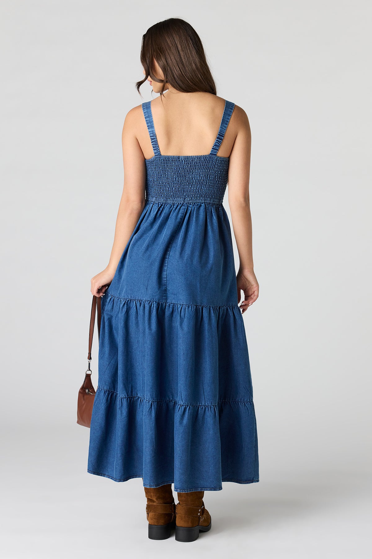 Denim Smocked Tiered Midi Dress – Urban Planet