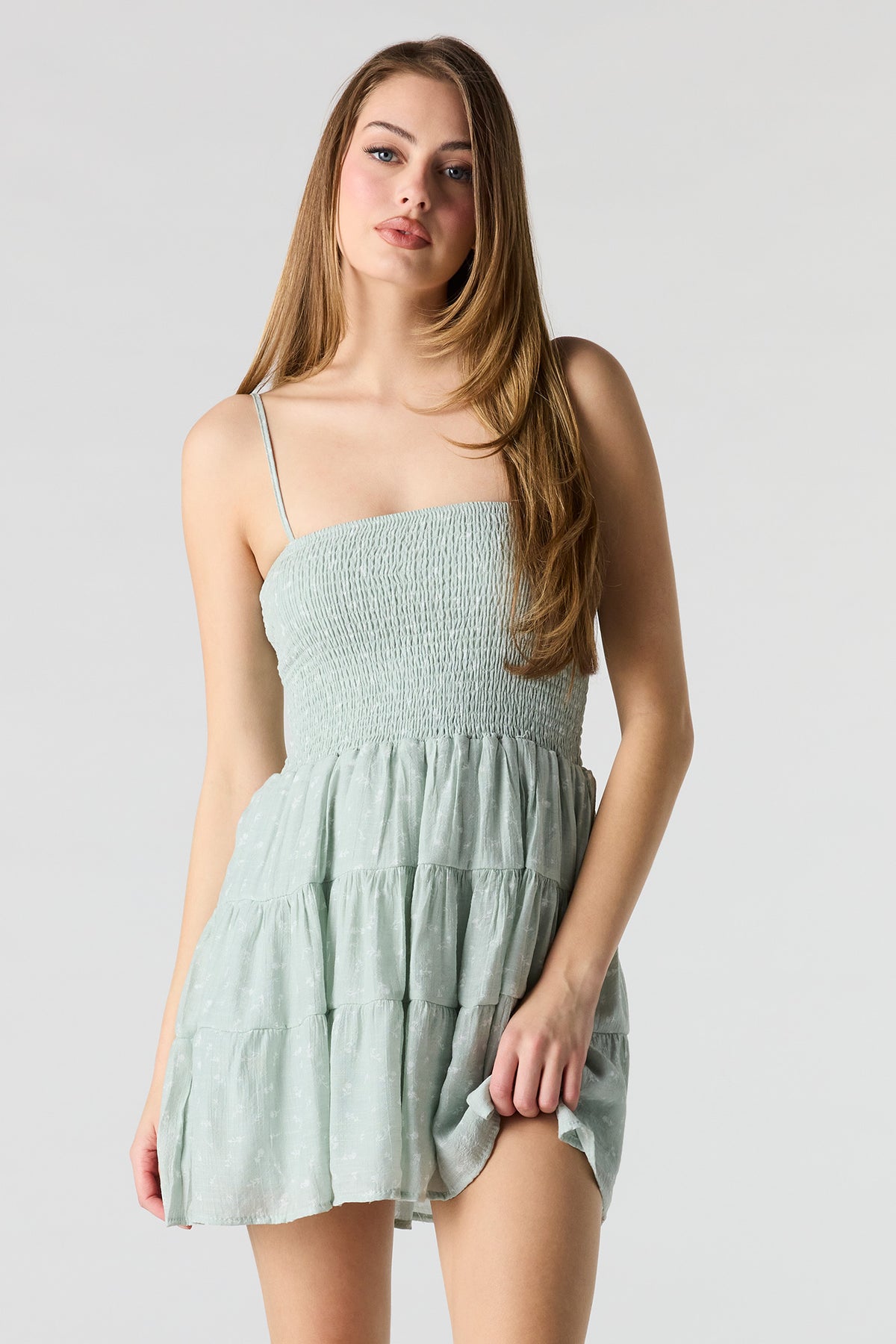 Minirobe volantée smockée
