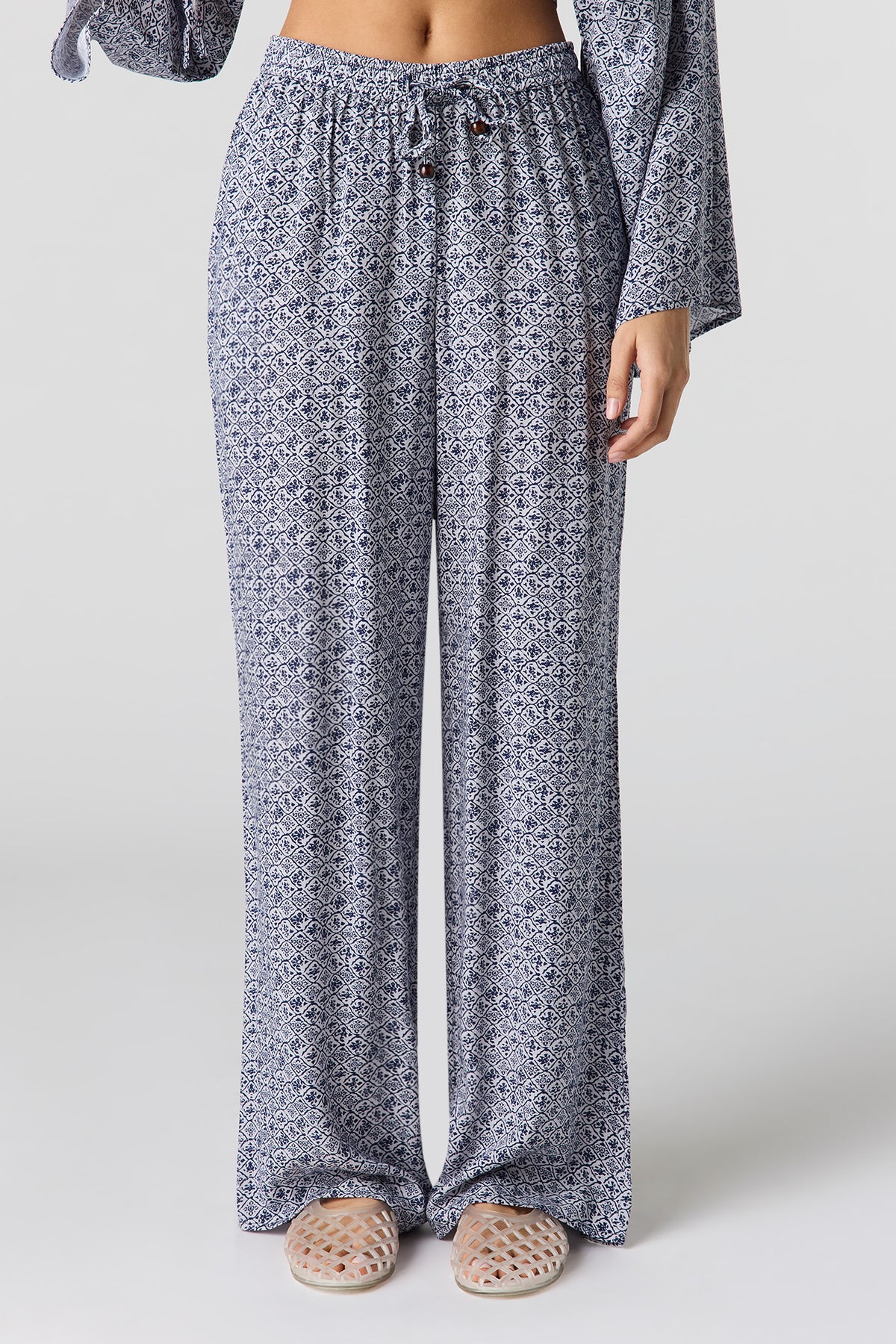 Alt View 2. Flowy Wide Leg Pant - Navy