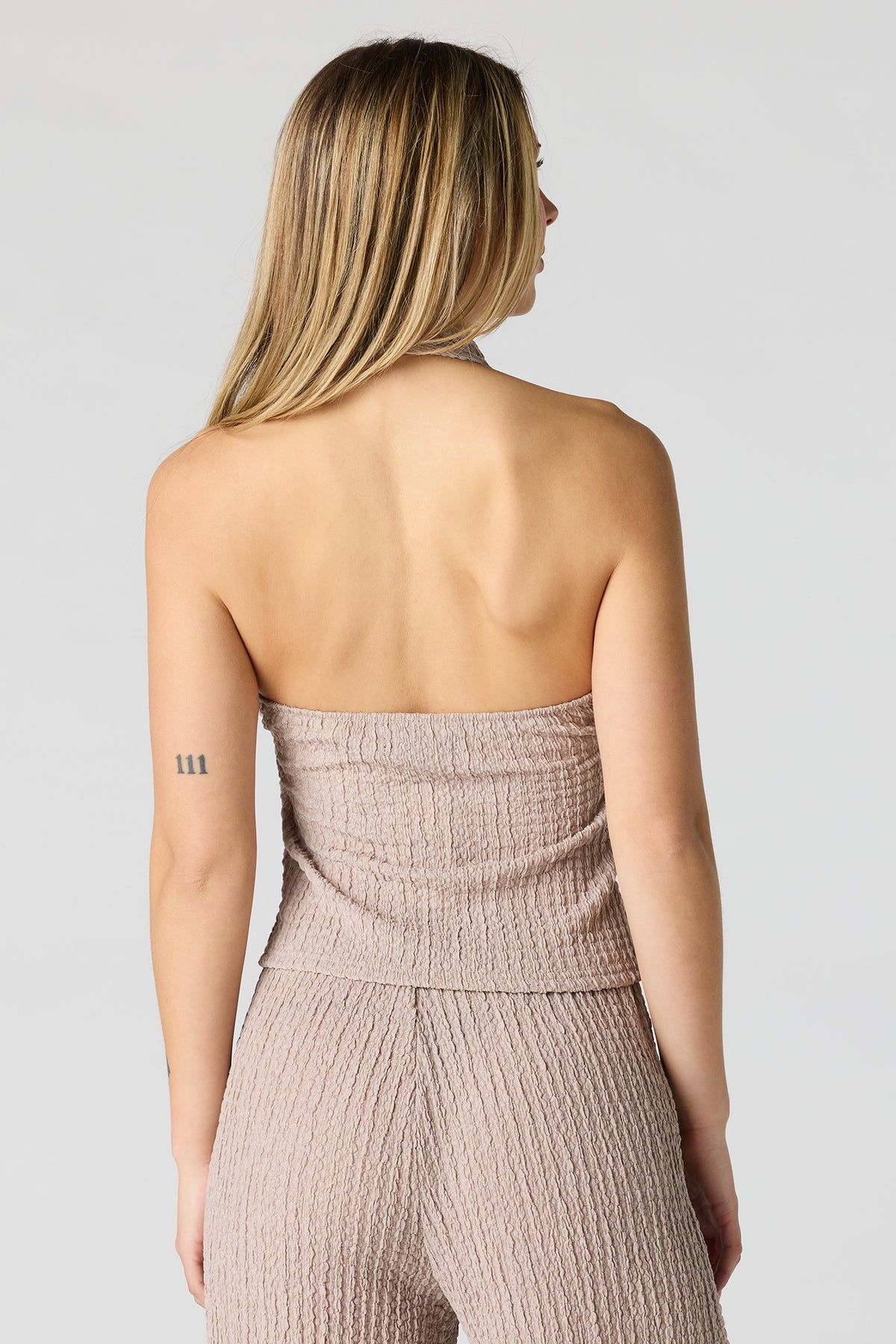 Vue alternative 5. Haut bain-de-soleil texturé