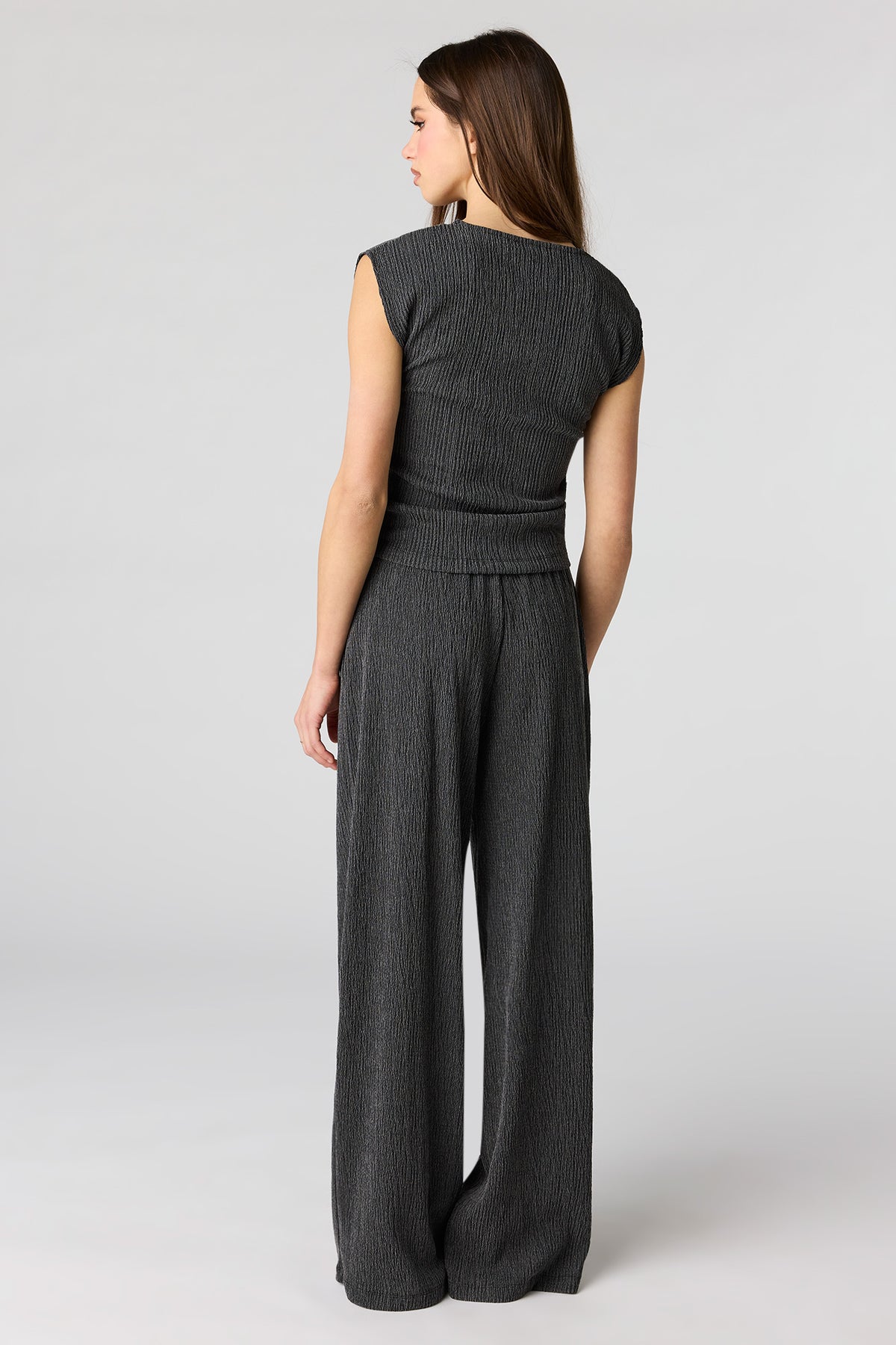 Alt View 3. Textured Wide Leg Pant - Black