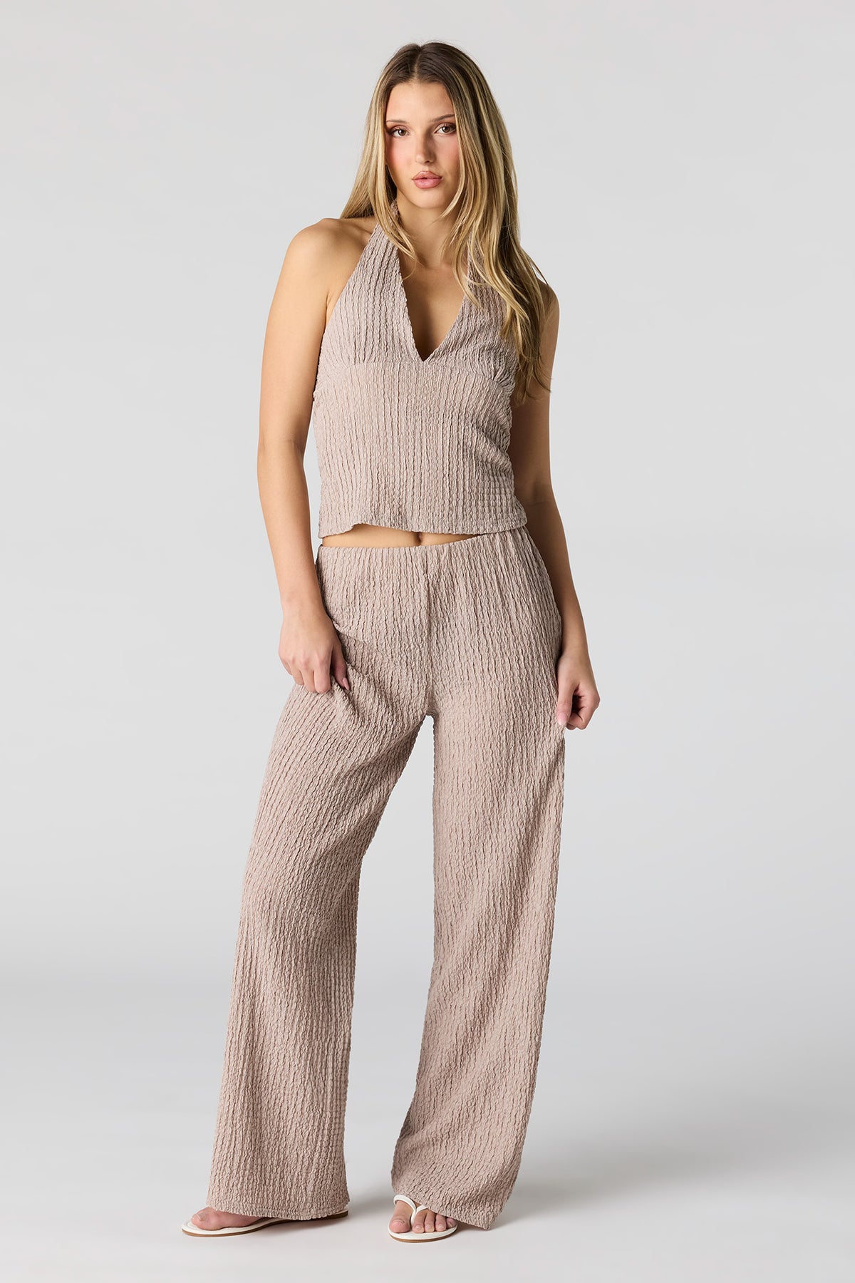 Vue alternative 4. Pantalon texturé