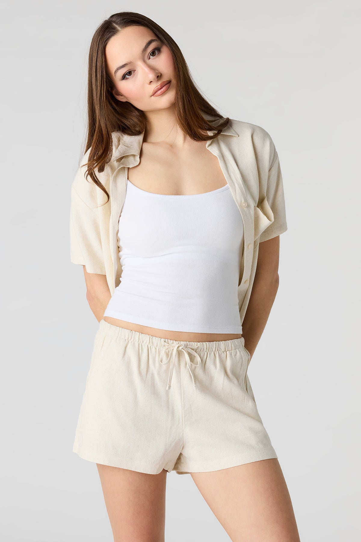 Vue alternative 8. Short en mélange de lin