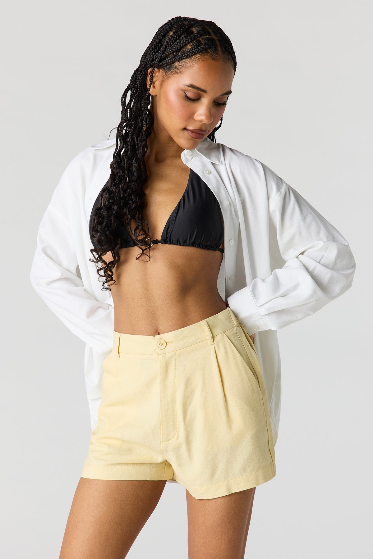 Linen-Blend Tailored Short - Pale Yellow