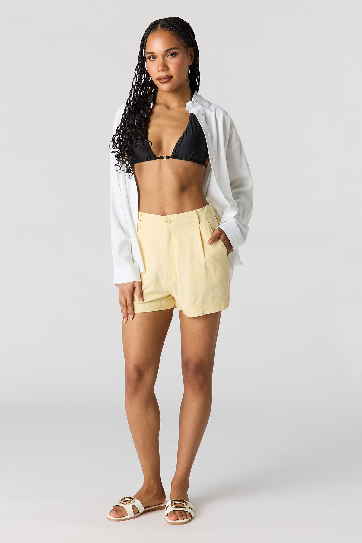 Alt View 3. Linen-Blend Tailored Short - Pale Yellow