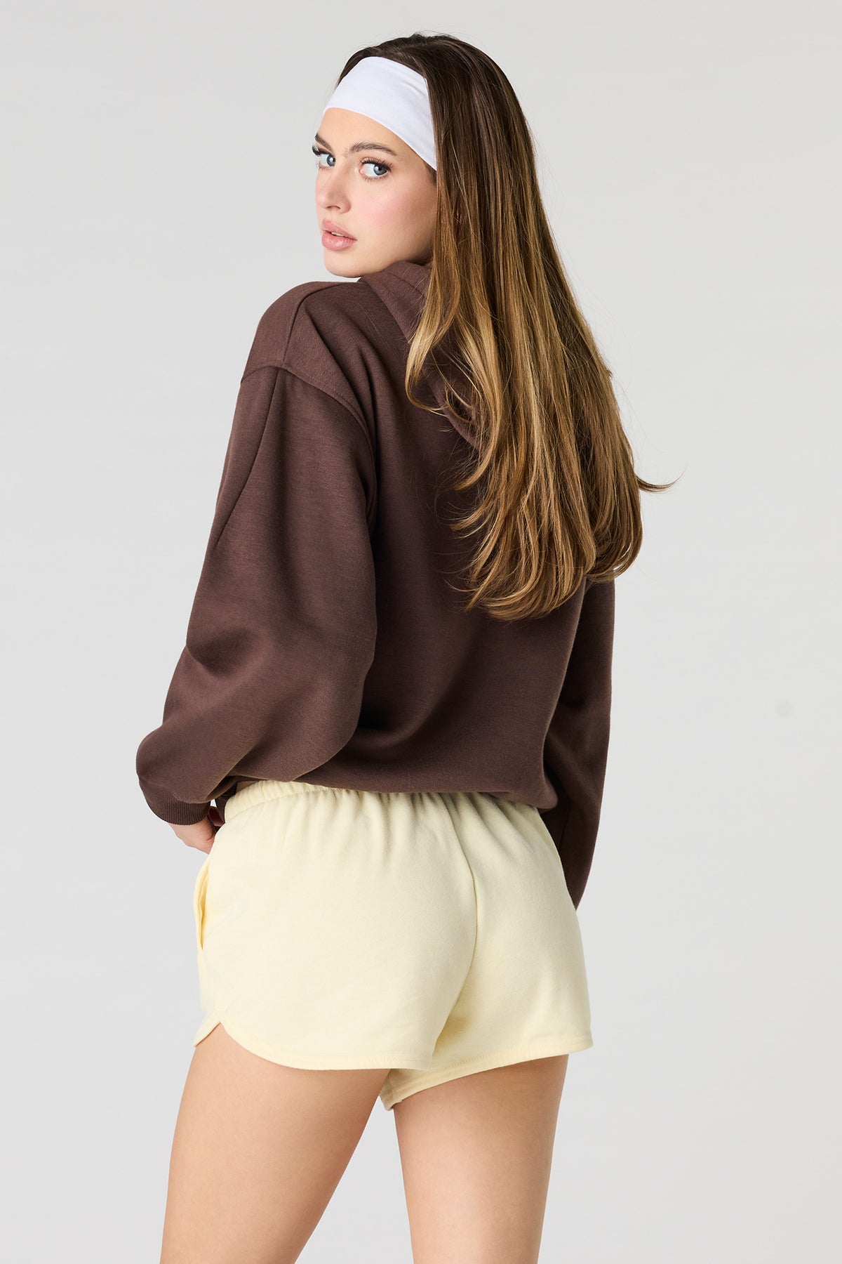 Alt View 2. Fleece Dolphin Short - Yellow