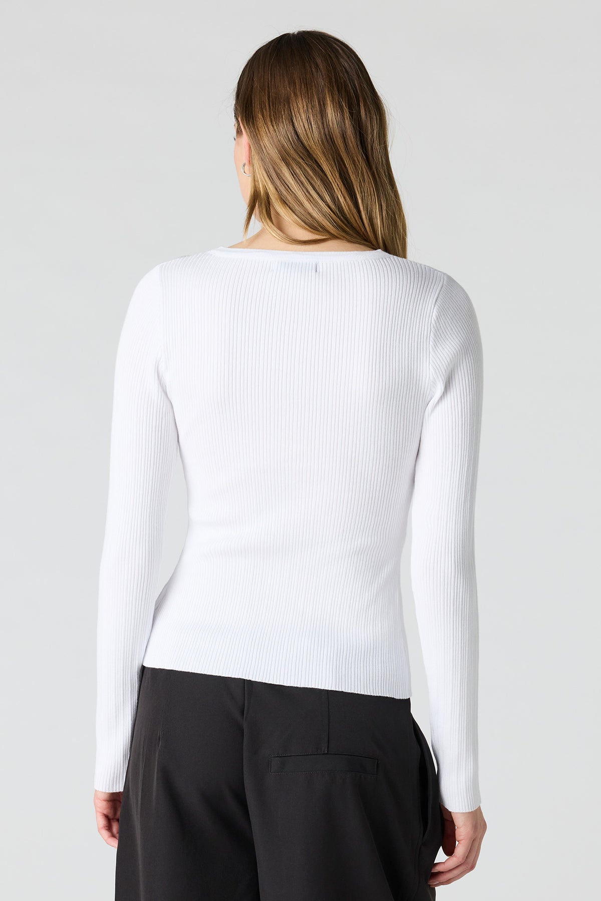 Vue alternative 2. Cardigan ouvert boutonné en tricot côtelé