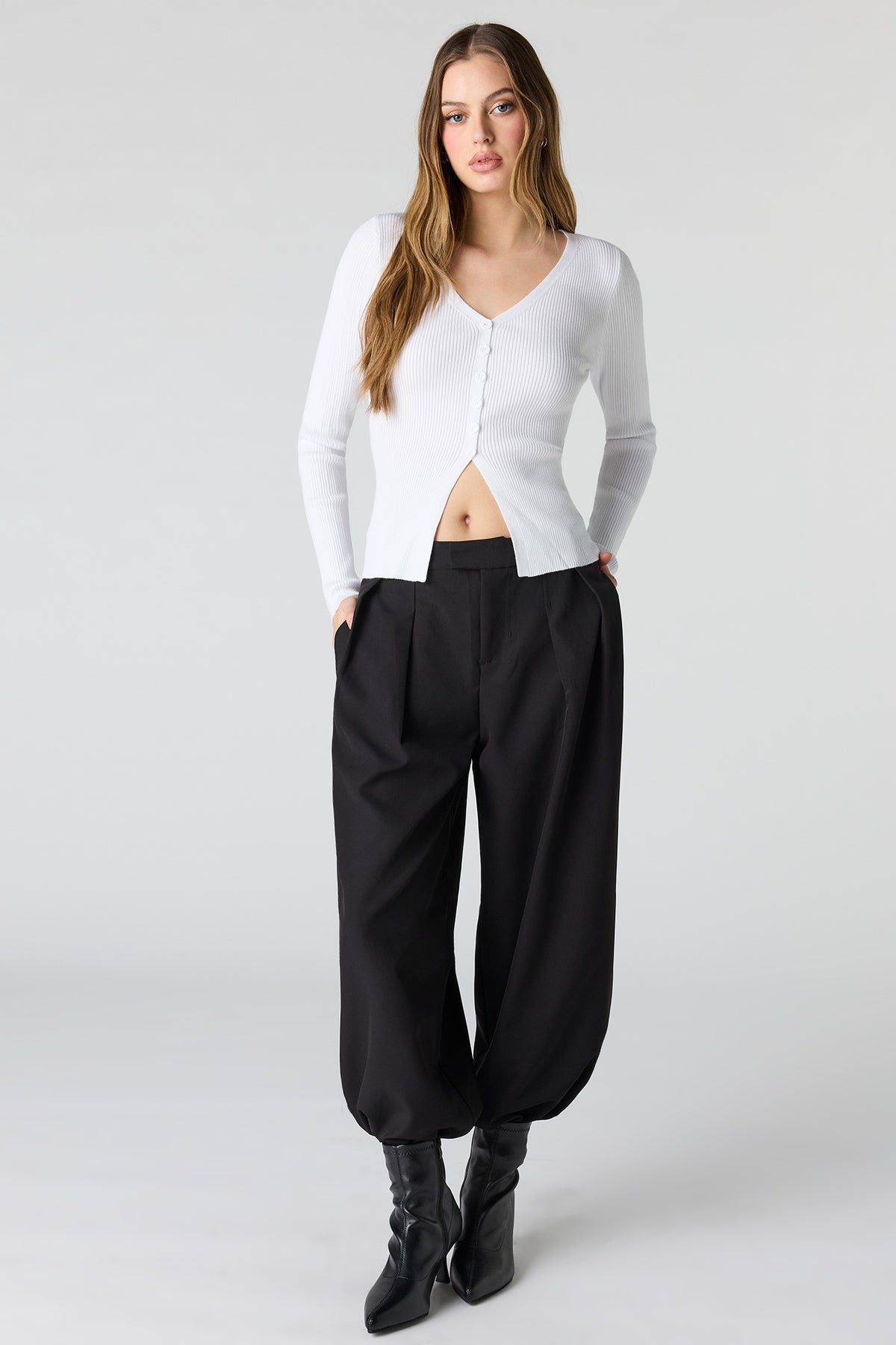 Vue alternative 3. Cardigan ouvert boutonné en tricot côtelé