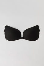 Soutien-gorge adhésif pigeonnant