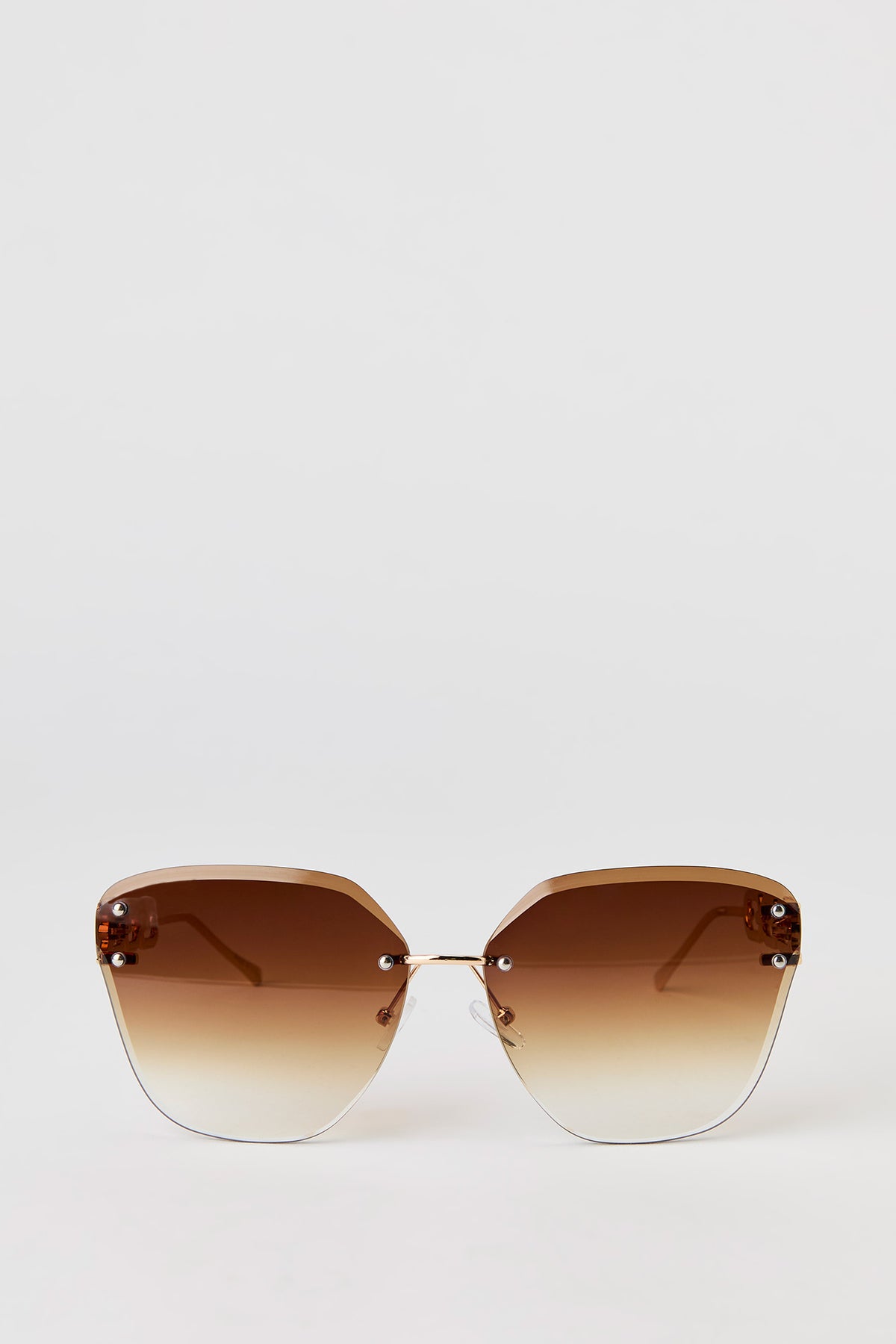 Lunettes de soleil oeil de chat avec chaîne