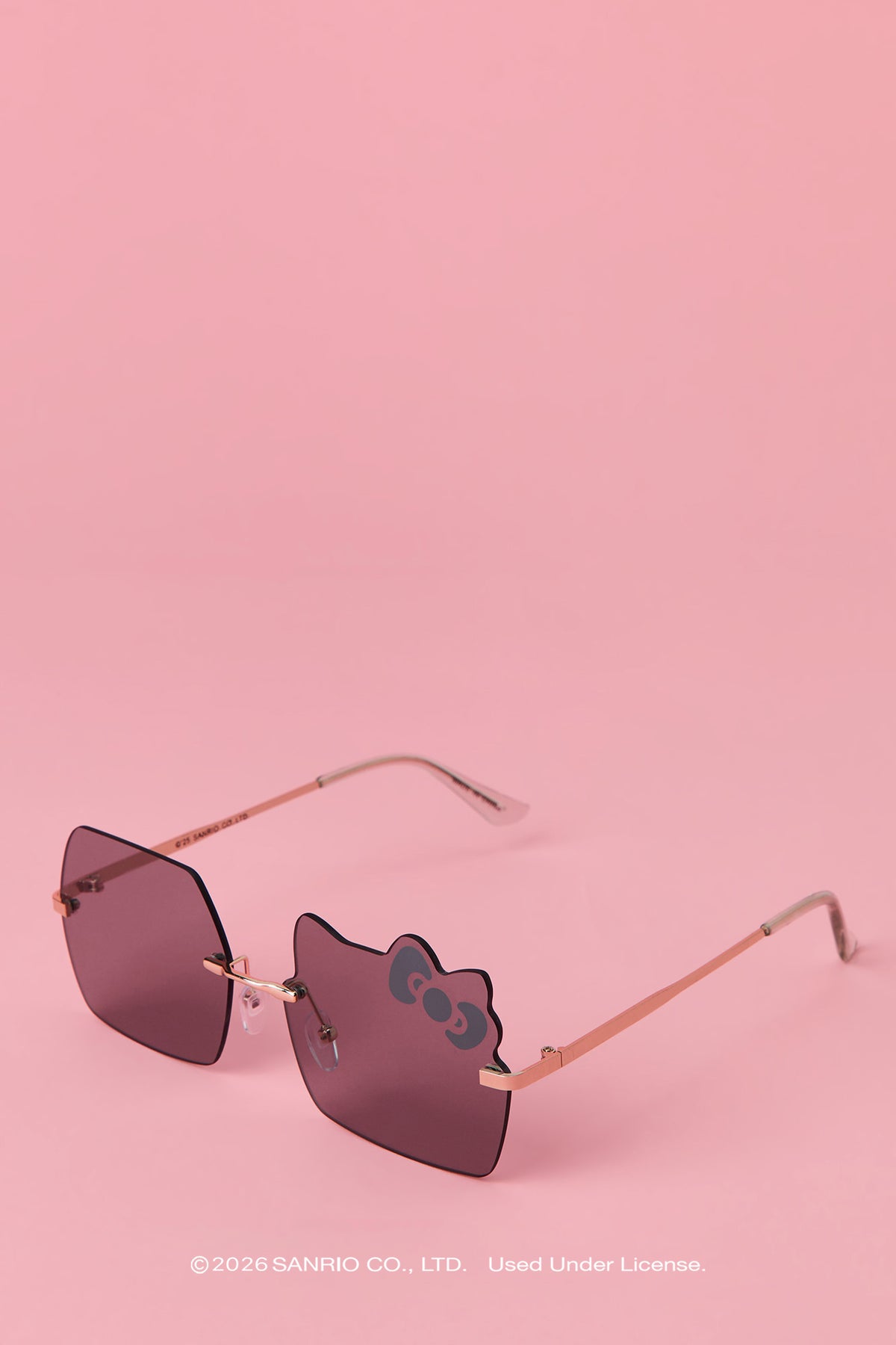 Vue alternative 3. Ensemble de lunettes de soleil sans monture Hello Kitty®
