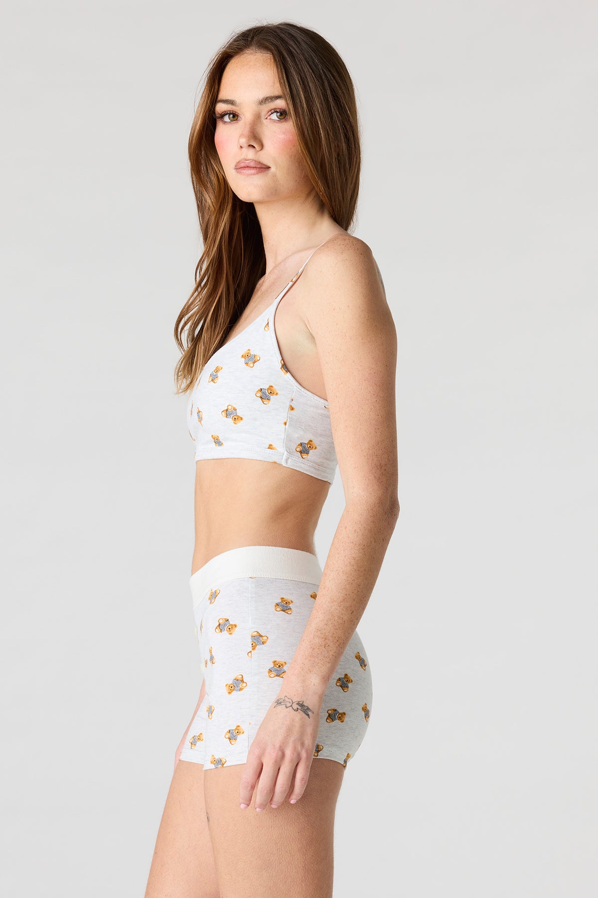 Vue alternative 3. Ensemble avec bralette imprimée et culotte garçonne