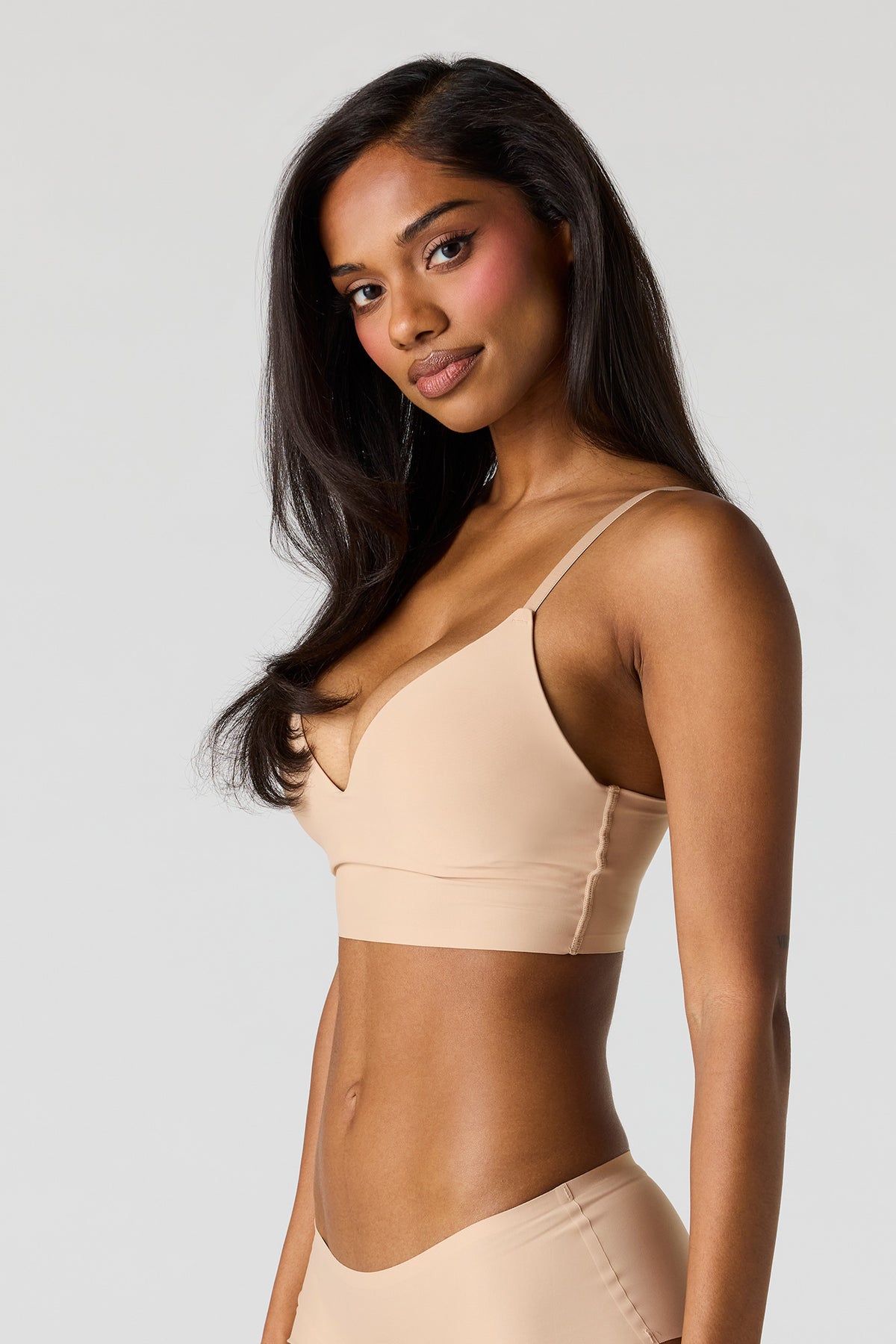 Vue alternative 2. Soutien-gorge camisole No-Show